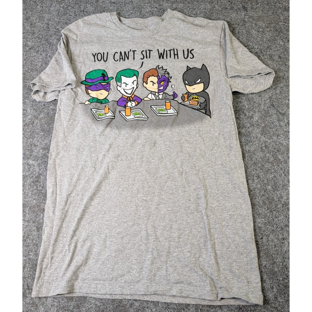 Batman You Can't Sit With Us Villians Tshirt Grey Small Joker, Riddler,2Face EUC